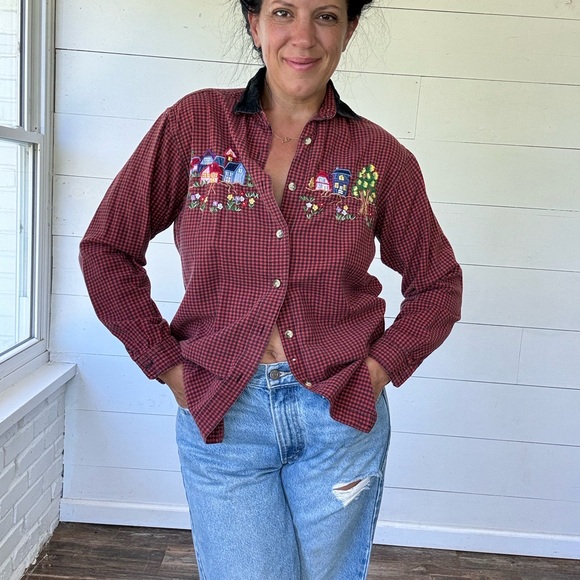 Vintage 90s Y2K Red plaid embroidered Casey & Max button down shirt S - Picture 6 of 6